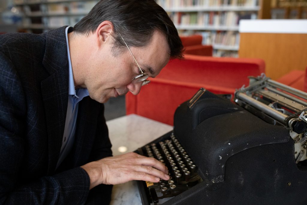 MingKwai Chinese typewriter