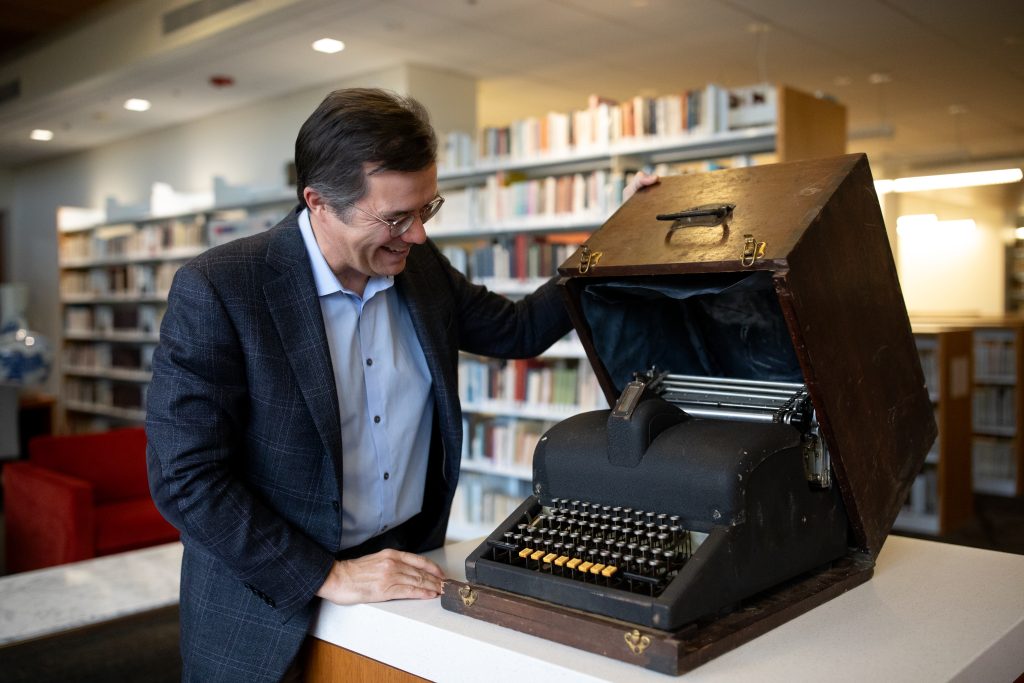 MingKwai Chinese typewriter